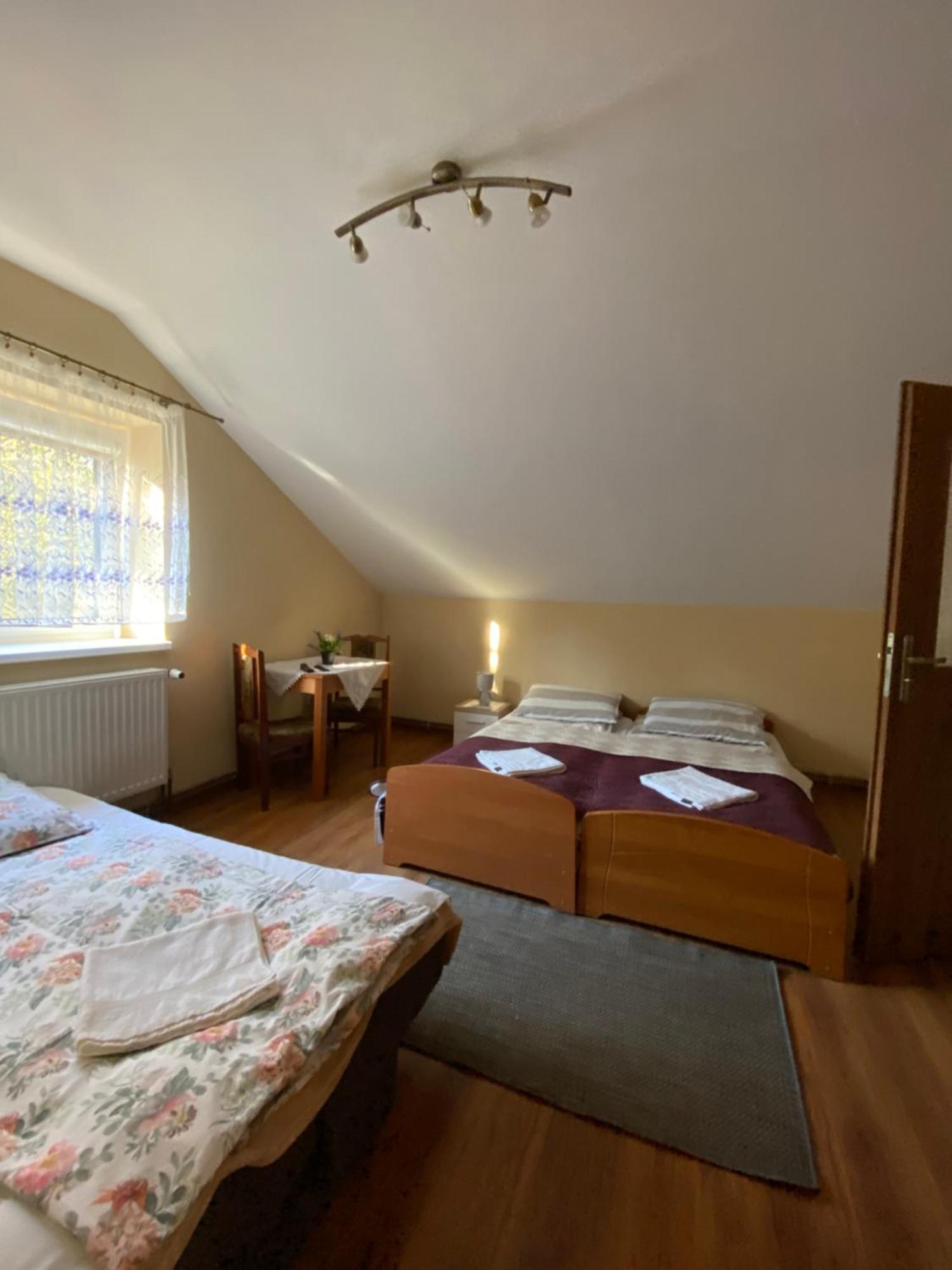 Maciejowka Gospodarstwo Agroturystyczne Poddebice Bagian luar foto